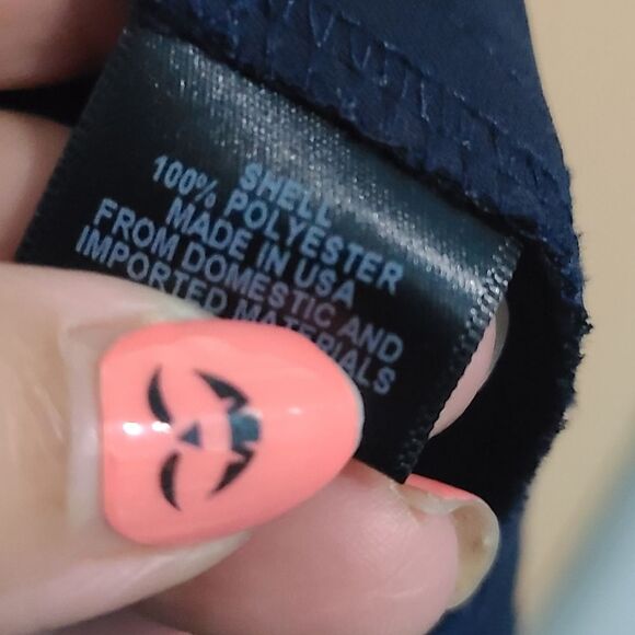 WAYF Navy Blue Long sleeve Keyhole Blouse. - Picture 9 of 9